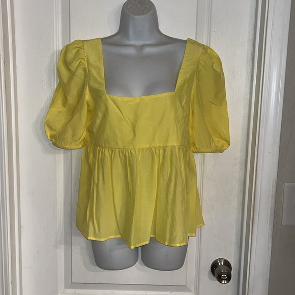 Showpo. BABYDOLL TOP IN BUTTER YELLOW - Picture 8 of 8